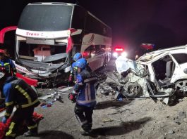 HUARA | Dos fallecidos y un herido grave deja colisión frontal en la Ruta 15-CH