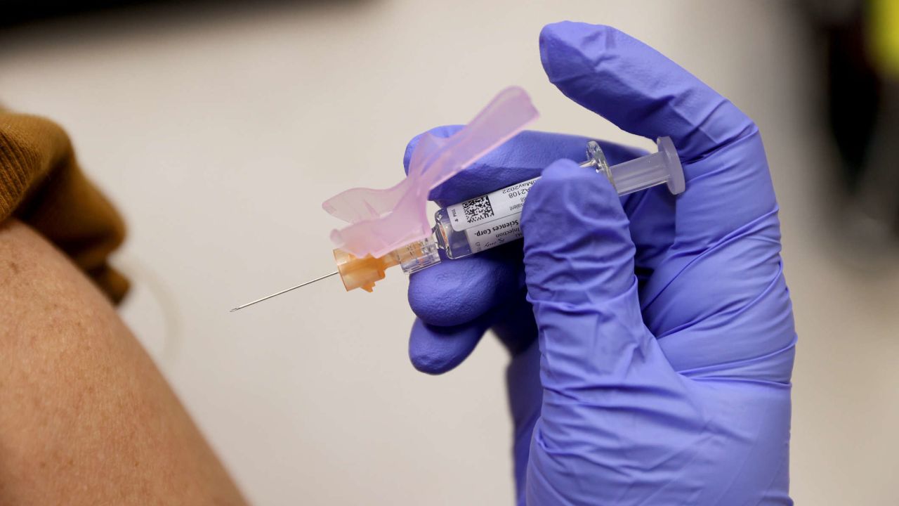 Ministerio de Salud detecta nueva variante de influenza H3N2 en Chile