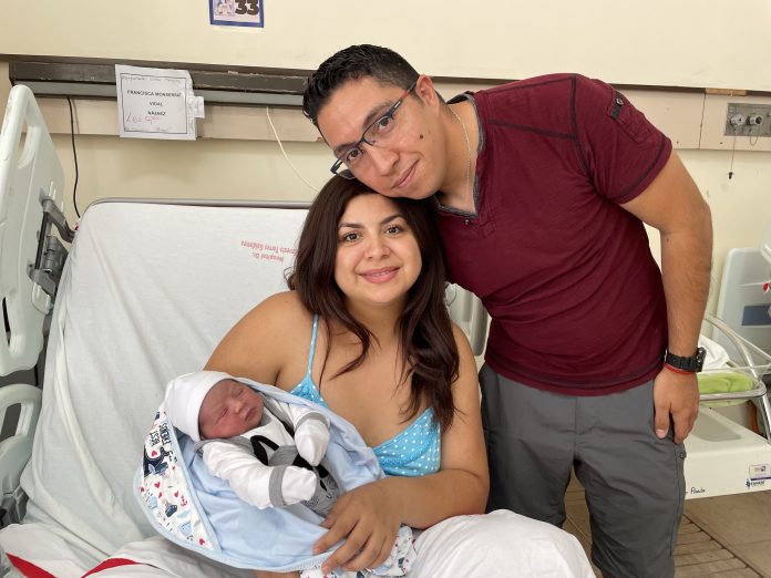 Tarapacá celebra el primer nacimiento de 2026 con la llegada de Ángel