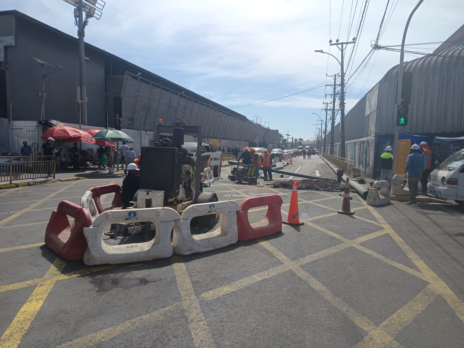 Aguas del Altiplano inicia trabajos de renovación de colector ubicado en calle Salitrera Victoria y Colón