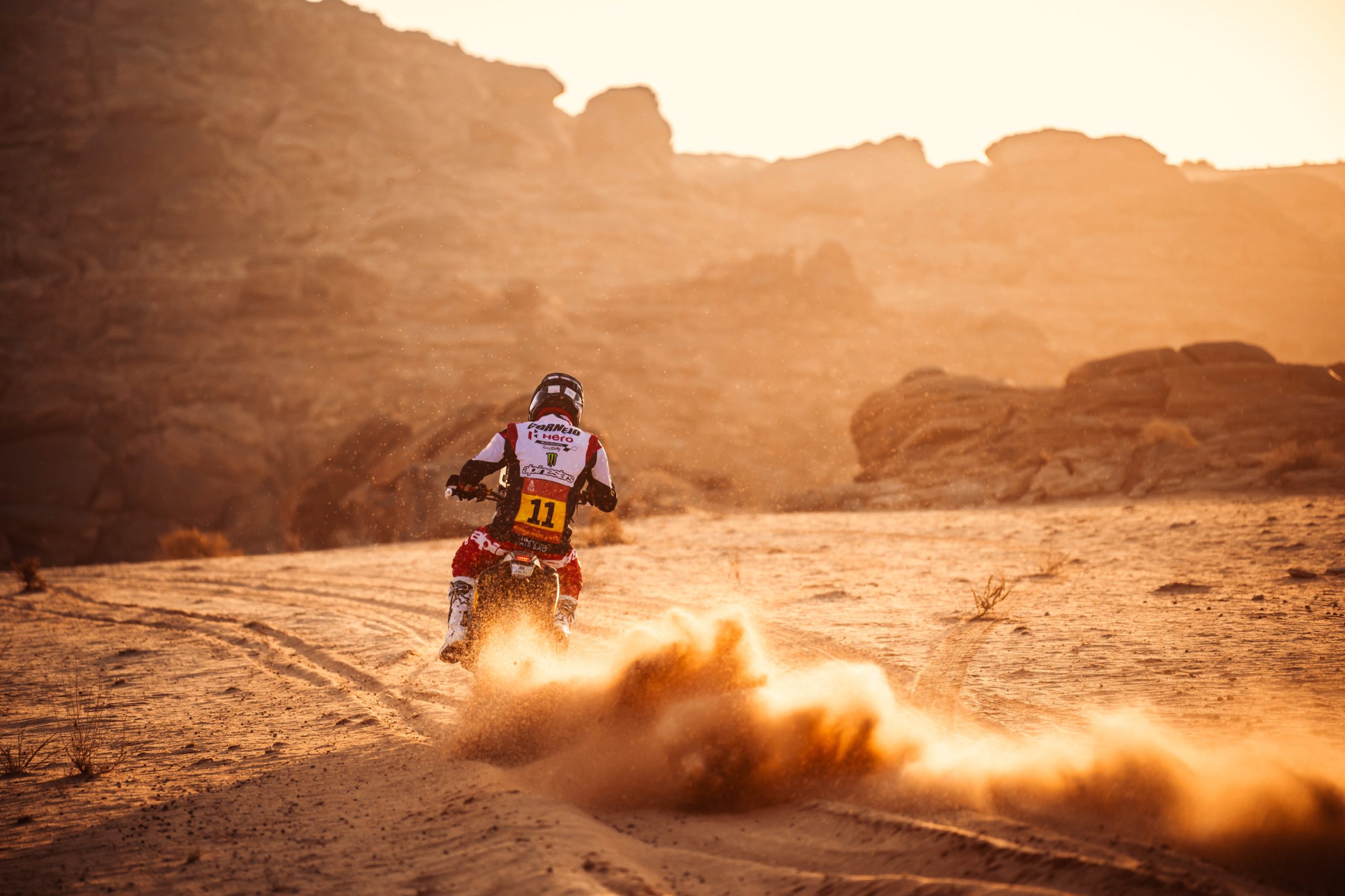 Iquiqueño Ignacio “Nacho” Cornejo fue segundo en la quinta etapa del Dakar 2026 y escaló al top 5 en la clasificación general