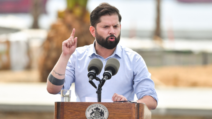 Presidente Gabriel Boric advierte a futuro Gobierno de Kast que no permitirá “que se retroceda” en los derechos de las personas