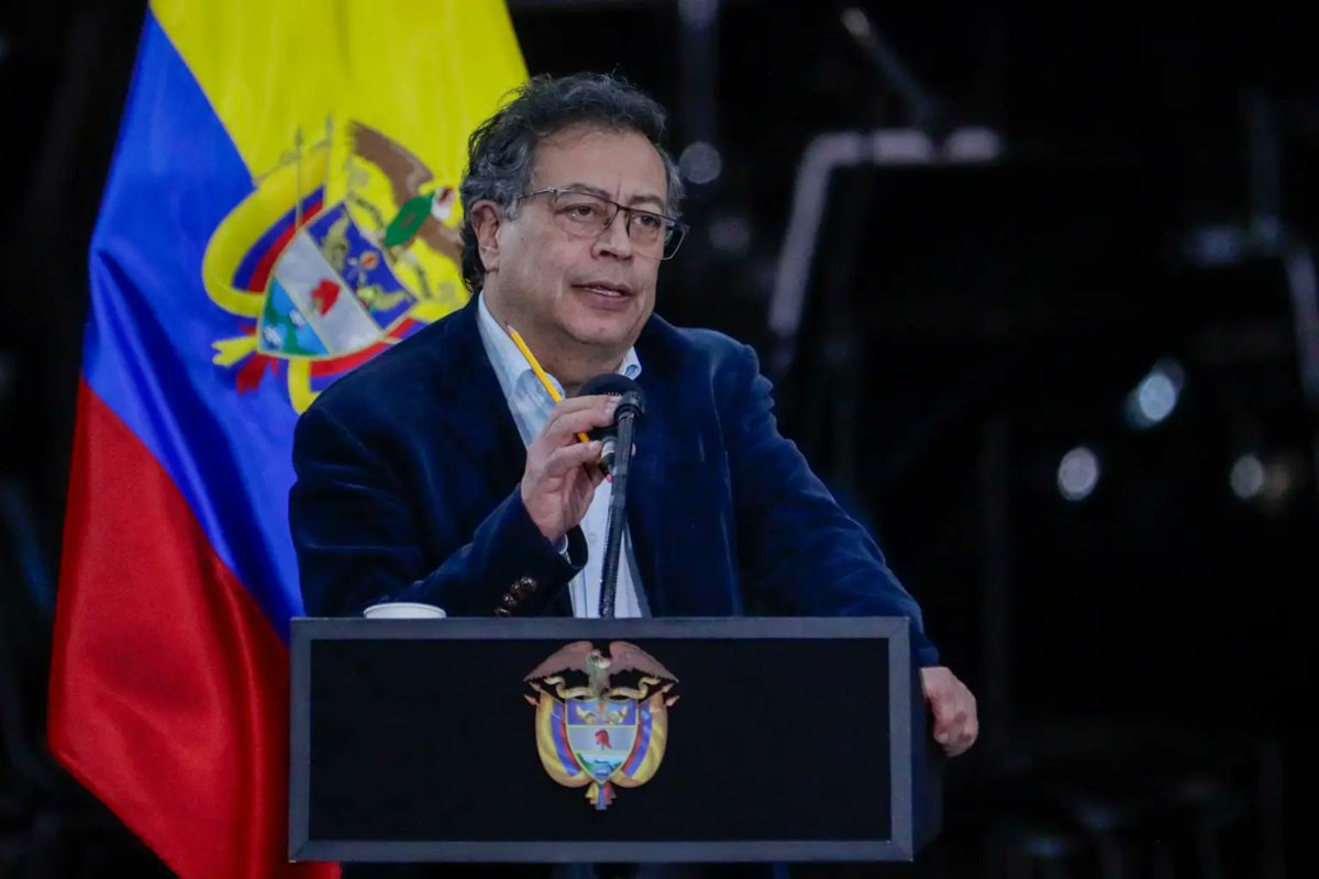 Presidente Gustavo Petro convoca movilizaciones tras suspensión del decreto que aumentó el salario mínimo