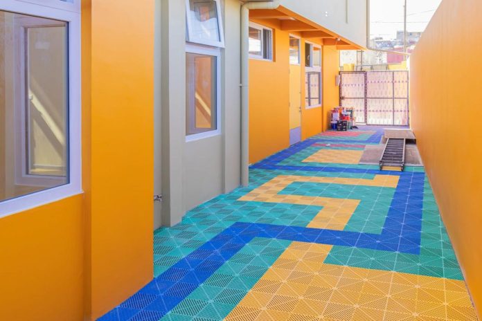 SLEP Iquique inicia el año escolar con fuerte inversión en infraestructura, conectividad y equipamiento