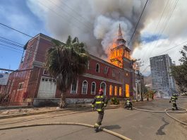 Viáticos por “viajar” 11 cuadras: MIDESO rechaza por segunda vez proyecto para restaurar la Iglesia San Antonio de Iquique