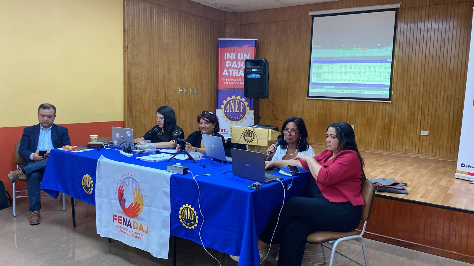 Funcionarios impulsan cambios clave en el acceso a la justicia desde Iquique