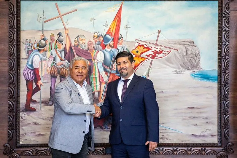 Alcalde de Arica pide al nuevo seremi de Bienes Nacionales colaborar con traspaso de terrenos fiscales