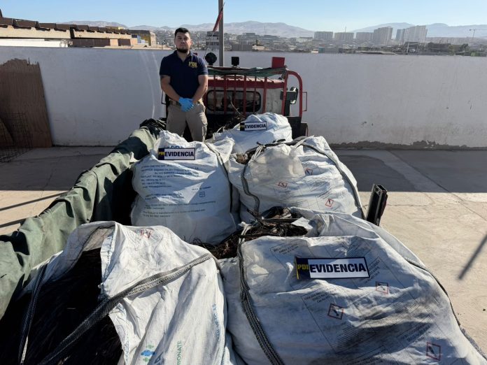 Detienen a sujeto que transportaba 4,5 toneladas de cable cobre robado a empresas eléctricas de Tarapacá