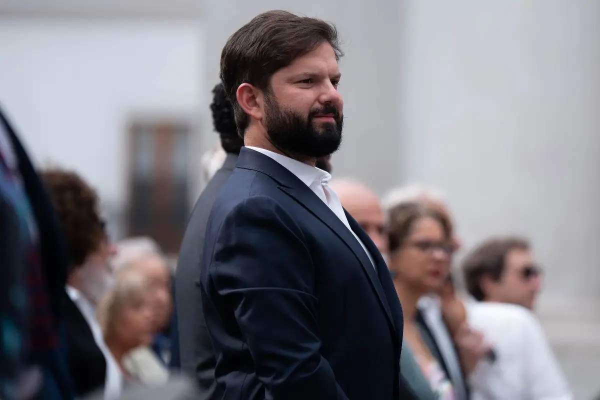 Expresidente Gabriel Boric no asistirá a Cuenta Pública de Kast por gira en Europa