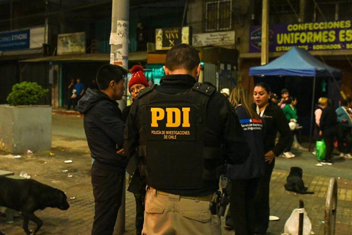 Operativo multisectorial desarticuló prostíbulos clandestinos y dejó detenidos en Alto Hospicio