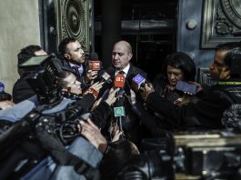Ministro Quiroz confirma apertura a cambios en proyecto de Reconstrucción durante discusión en el Senado