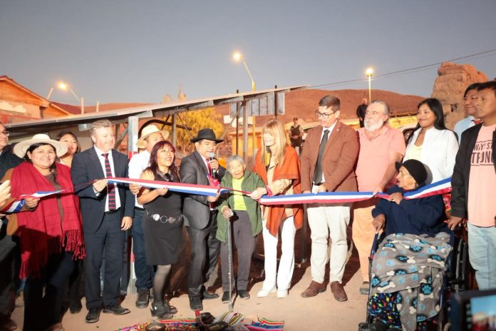 Energía eléctrica en Poroma (1)