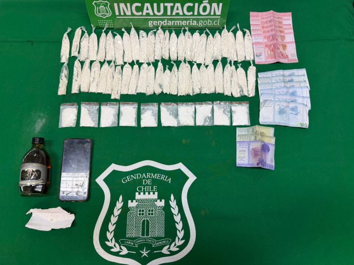En prisión preventiva quedó exfiscal sorprendido intentando ingresar cocaína a cárcel de Alto Hospicio