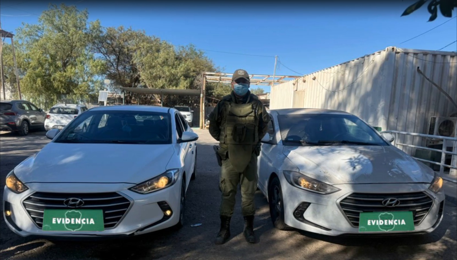 Carabineros recupera vehículo robado tras persecución en sector de Tres Cerritos