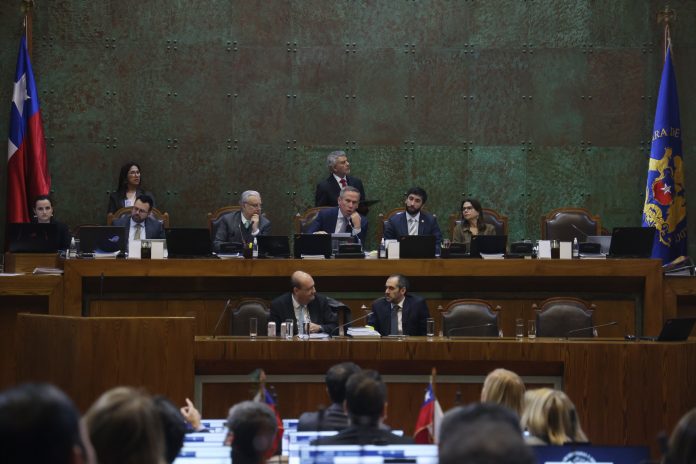 Cámara aprueba acusación constitucional contra Nicolás Grau y proceso queda en manos del Senado