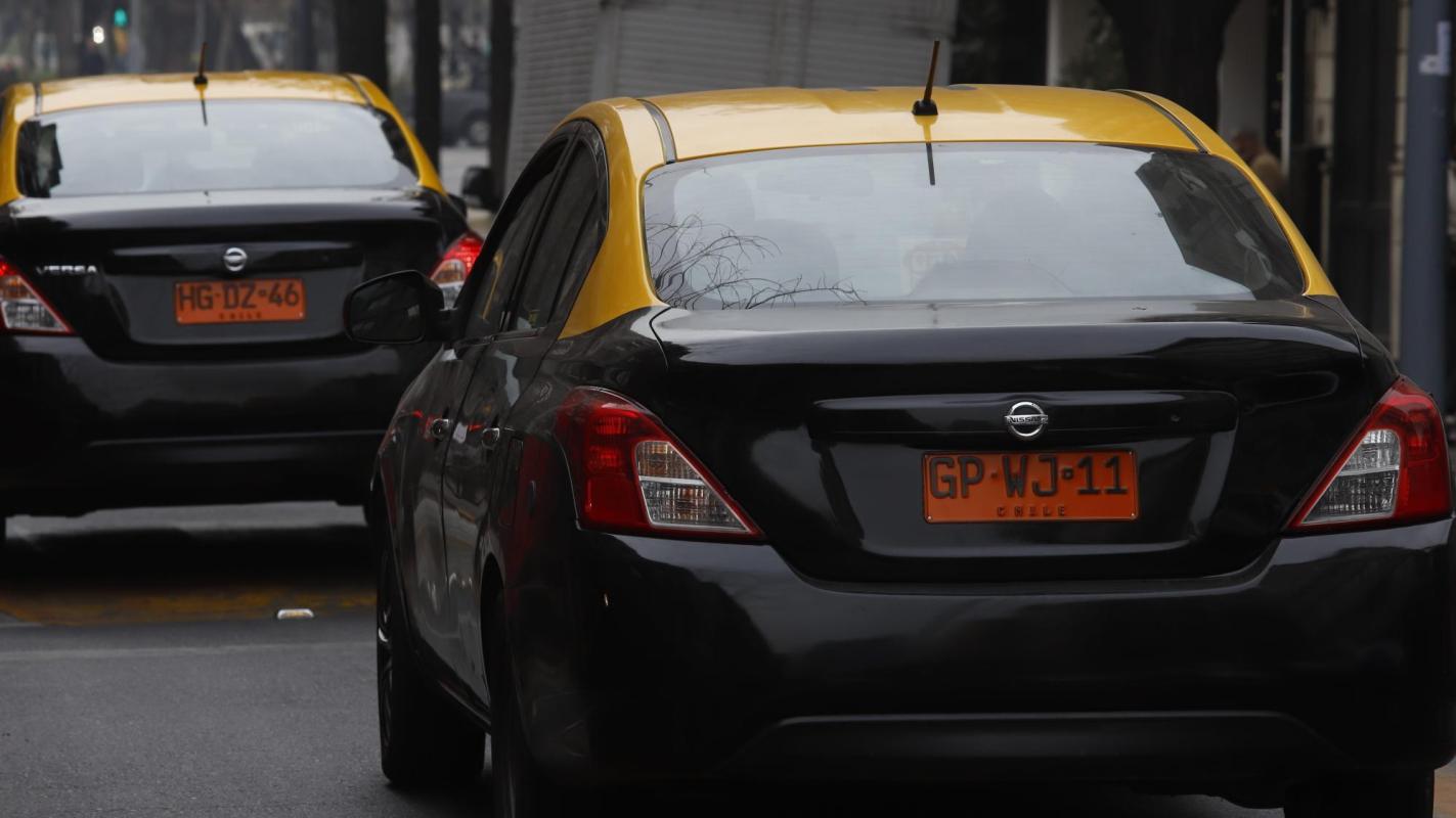 Detienen en Colchane a taxista boliviano que abusó sexualmente de una estudiante de 14 años en Alto Hospicio