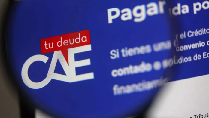 Revés para deudores del CAE en Tarapacá: Corte de Iquique declara inadmisibles 19 recursos de protección por cobros del crédito