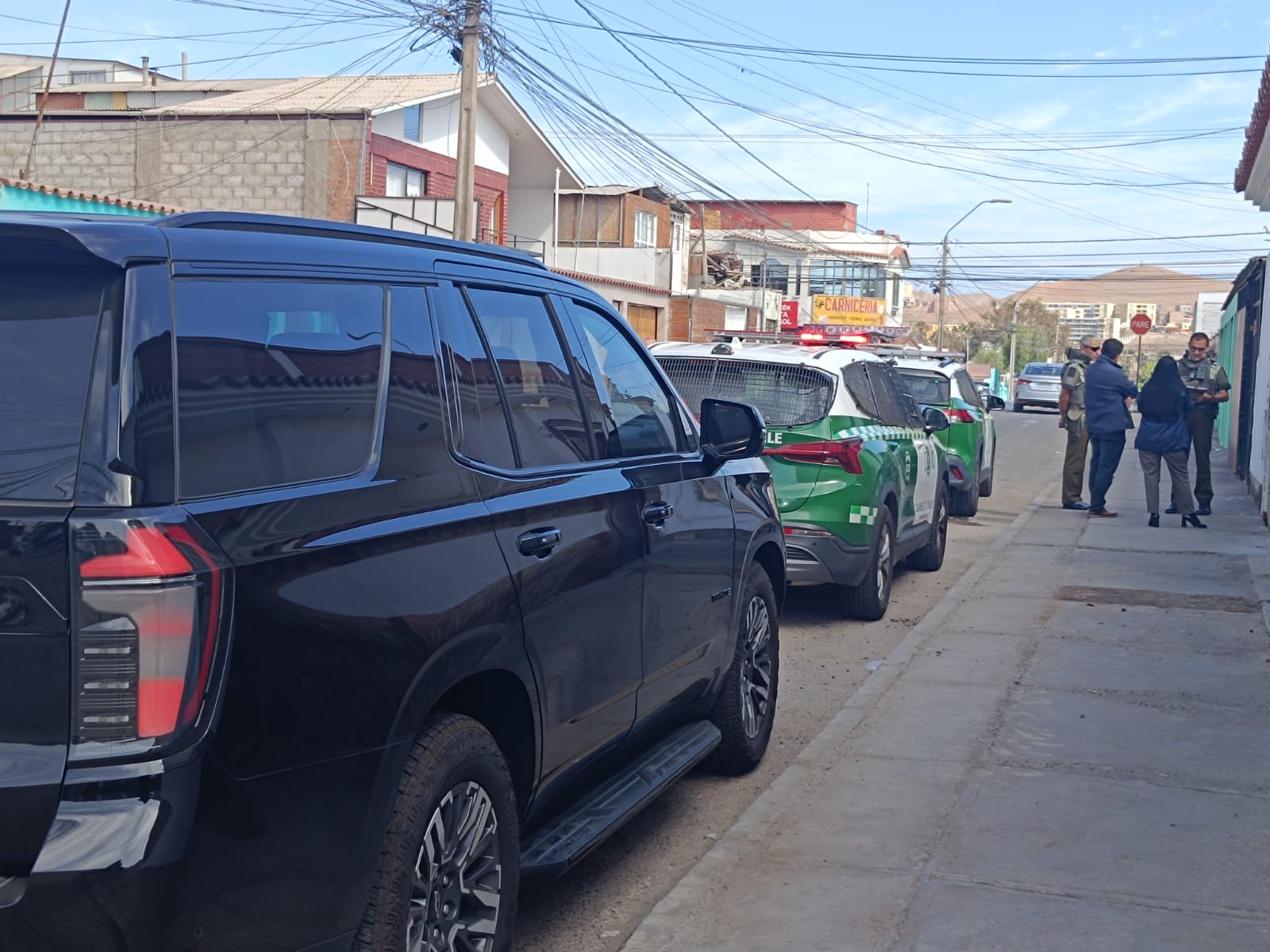 En prisión queda mujer que atacó con un cuchillo carnicero a hombre en antejardín de vivienda de Arica