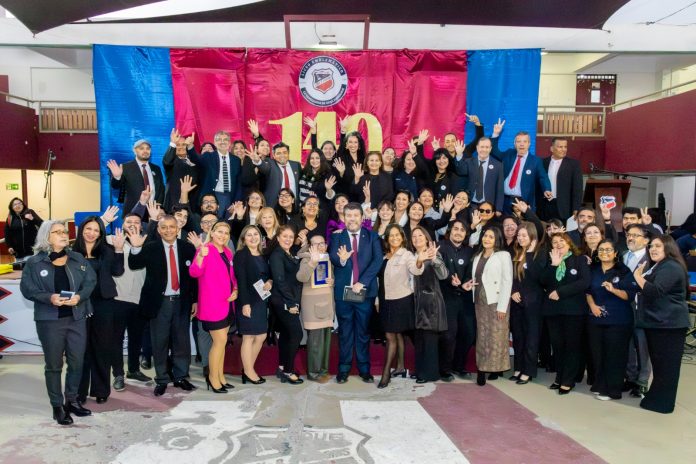 Liceo Emblemático Bernardo O’Higgins conmemoró 140 años de historia y servicio a la Educación Pública
