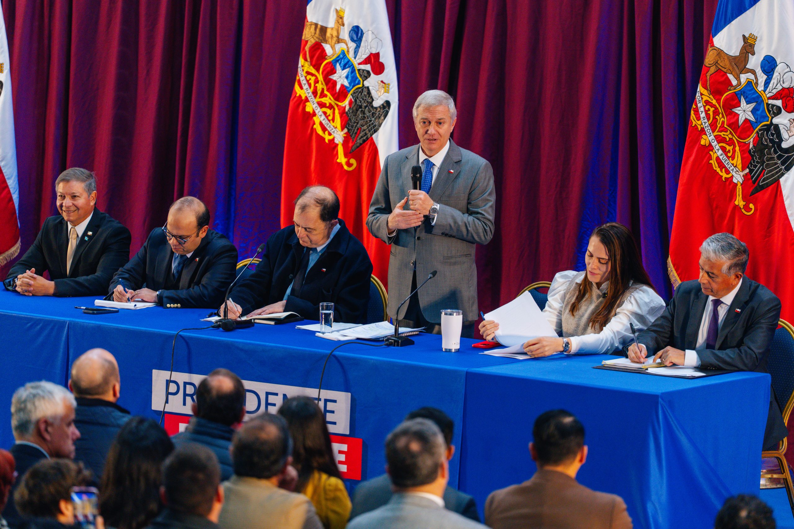 S.E. el Presidente de la República, José Antonio Kast, encabeza conversatorio ciudadano, Presidente Presente, en Villa Alemana