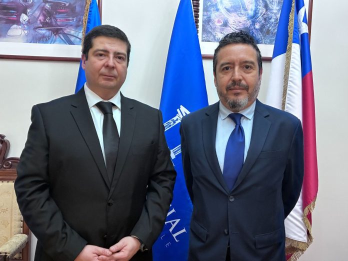 Rodrigo Retamal Zapata jura como juez titular del Juzgado de Familia de Arica