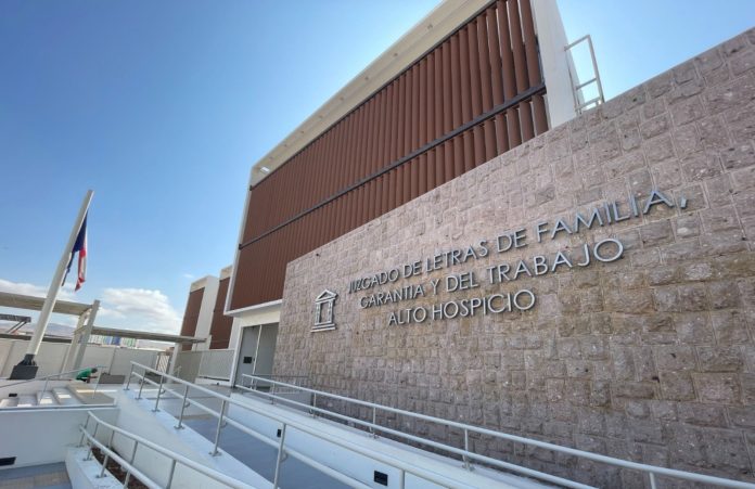Tribunal dictará cautelares de funcionarios del municipio de Alto Hospicio imputados por venta fraudulenta de licencias de conducir