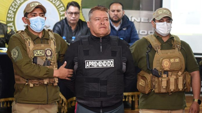 Tribunal deja con detención domiciliaria a exjefe del Ejército boliviano por intento de golpe de Estado en 2024