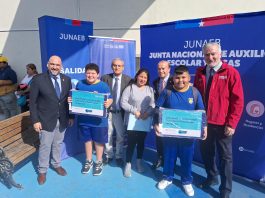 Más de 2 mil estudiantes de Tarapacá recibirán notebooks con internet gratuito gracias a la Beca TICS de JUNAEB