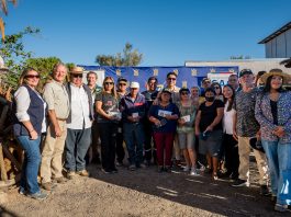 Agricultores de Matilla reciben apoyo económico por emergencia de la mosca de la fruta