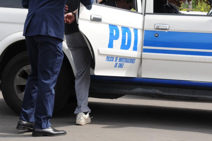 Detienen a hombre vinculado a banda delictual que asaltó a mujer en sector de Zofri