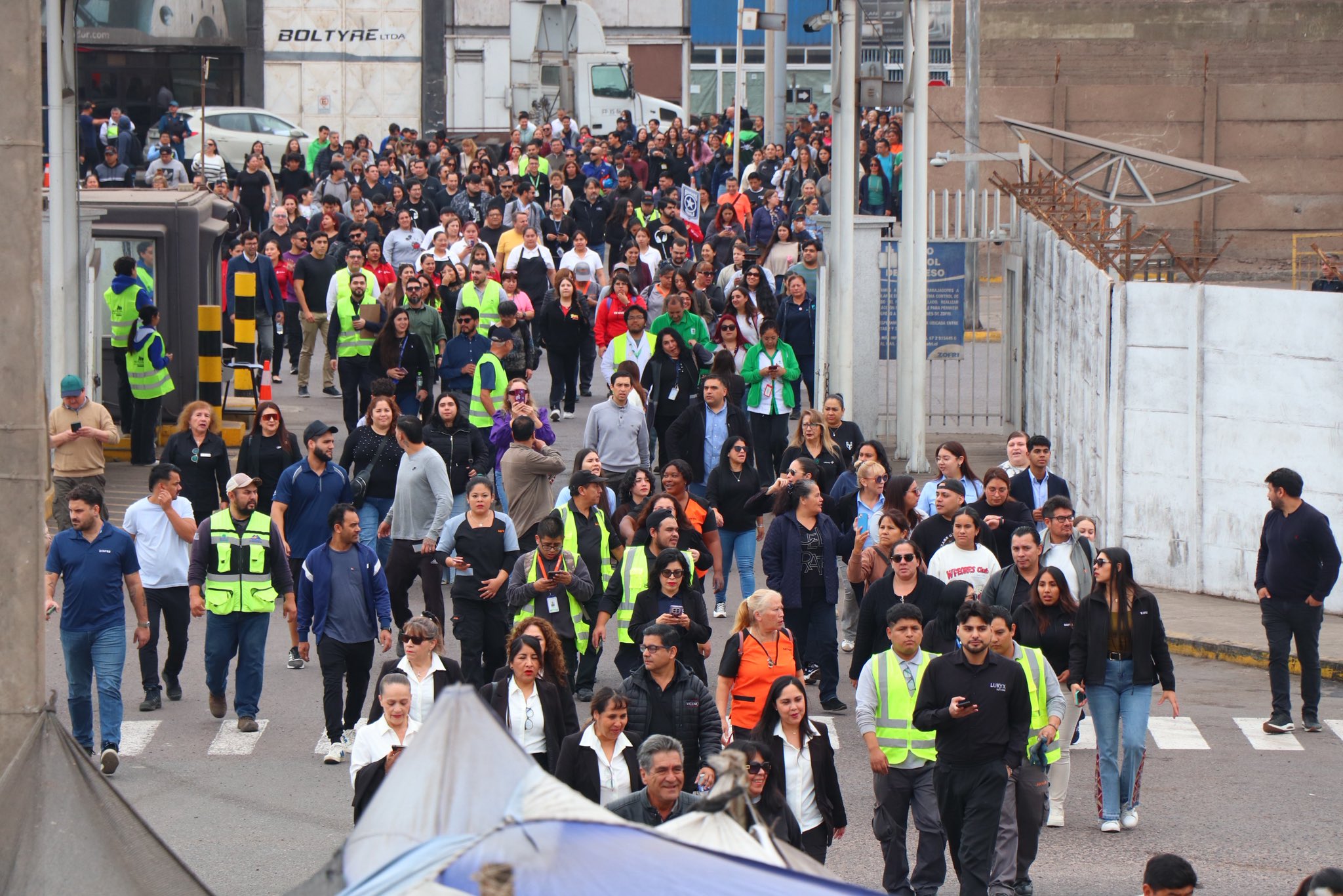 Más de 7 mil personas participaron en simulacro por sismo y tsunami en sector de Zona Franca de Iquique