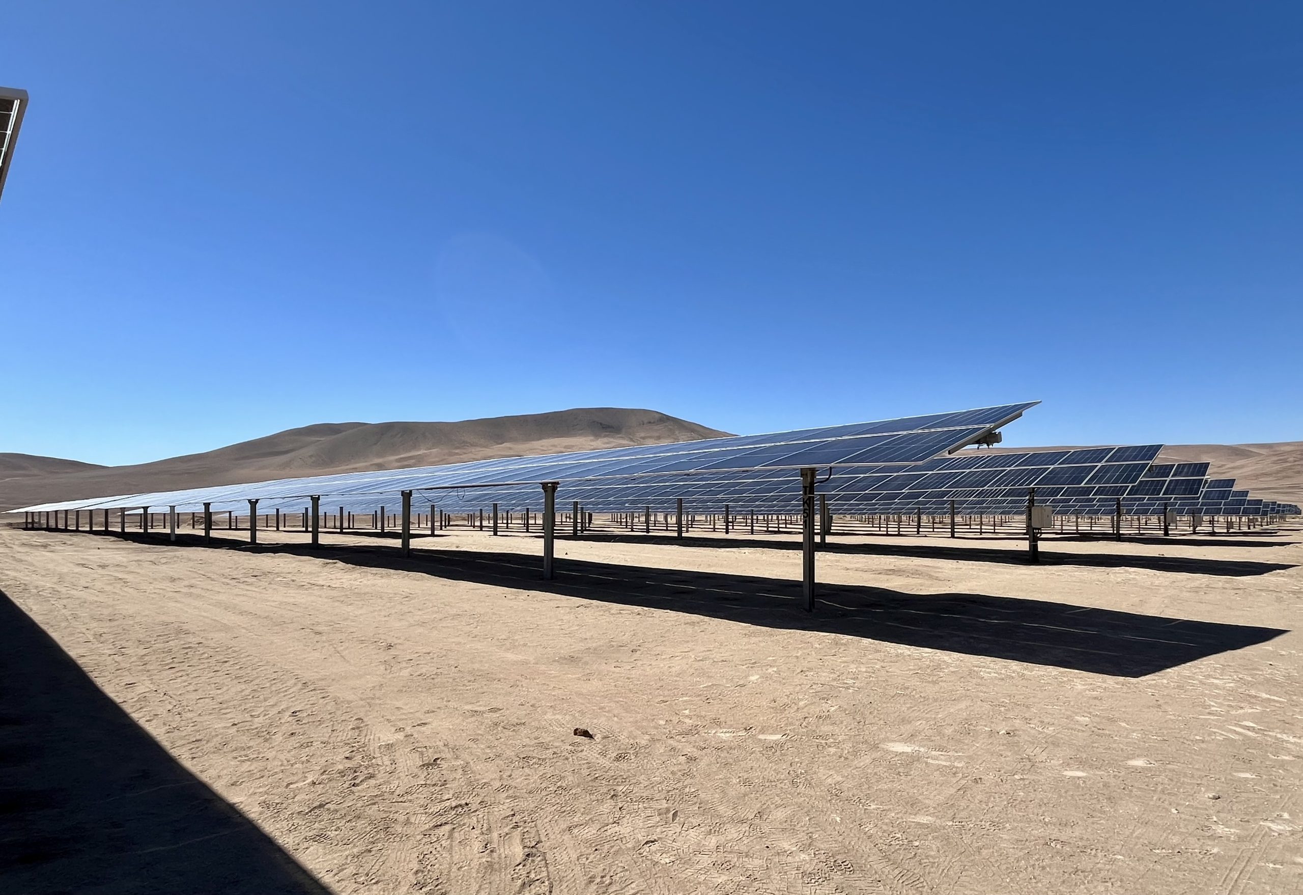 Alto Hospicio podrá acceder a descuentos en sus cuentas eléctricas gracias a nuevo parque solar
