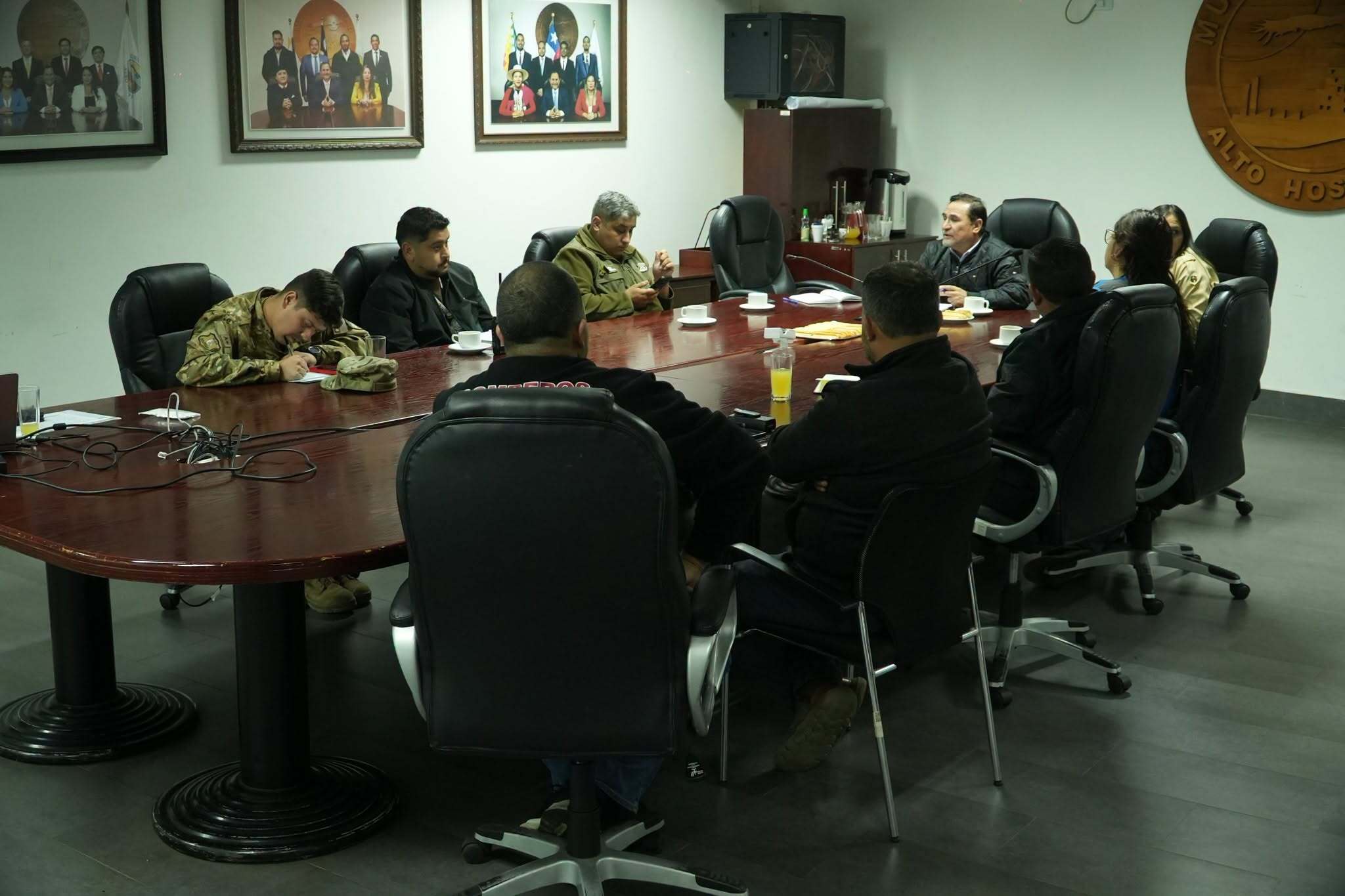 COGRID de Alto Hospicio coordina medidas preventivas ante riesgo de lluvias