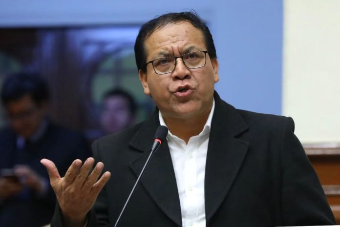 PERÚ | Ex candidato Sánchez anuncia movilizaciones tras informe de la ONU y pide la liberación de expresidente Pedro Castillo