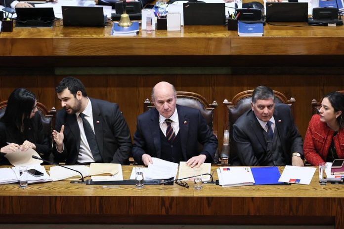 Proyecto de Reconstrucción Nacional pasa a comisión mixta por discrepancia sobre compensación a municipios