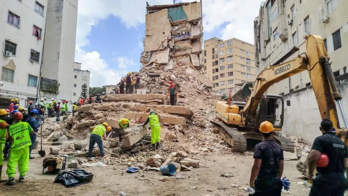 Venezuela eleva a 2.595 la cifra de muertos por terremotos