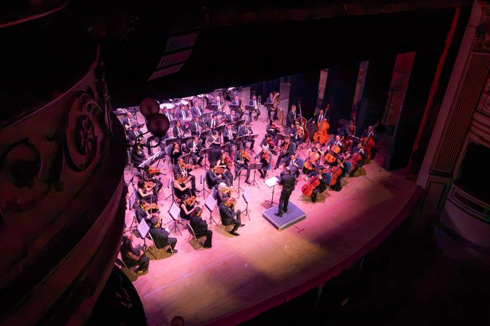 Orquesta Sinfónica de Antofagasta se presentó en el histórico Teatro Municipal de Iquique