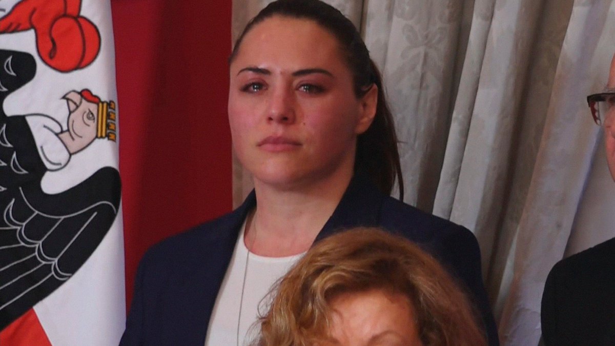 Entre lágrimas | Natalia Duco deja oficialmente el Gobierno de Kast tras polémica por uso de auto fiscal en asado