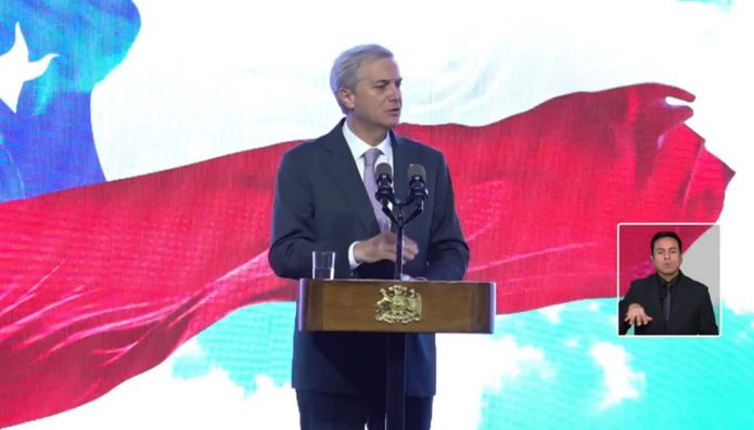 Presidente participó en primera cumbre de la minería de Sonami y llama a “ordenar la casa” en Codelco