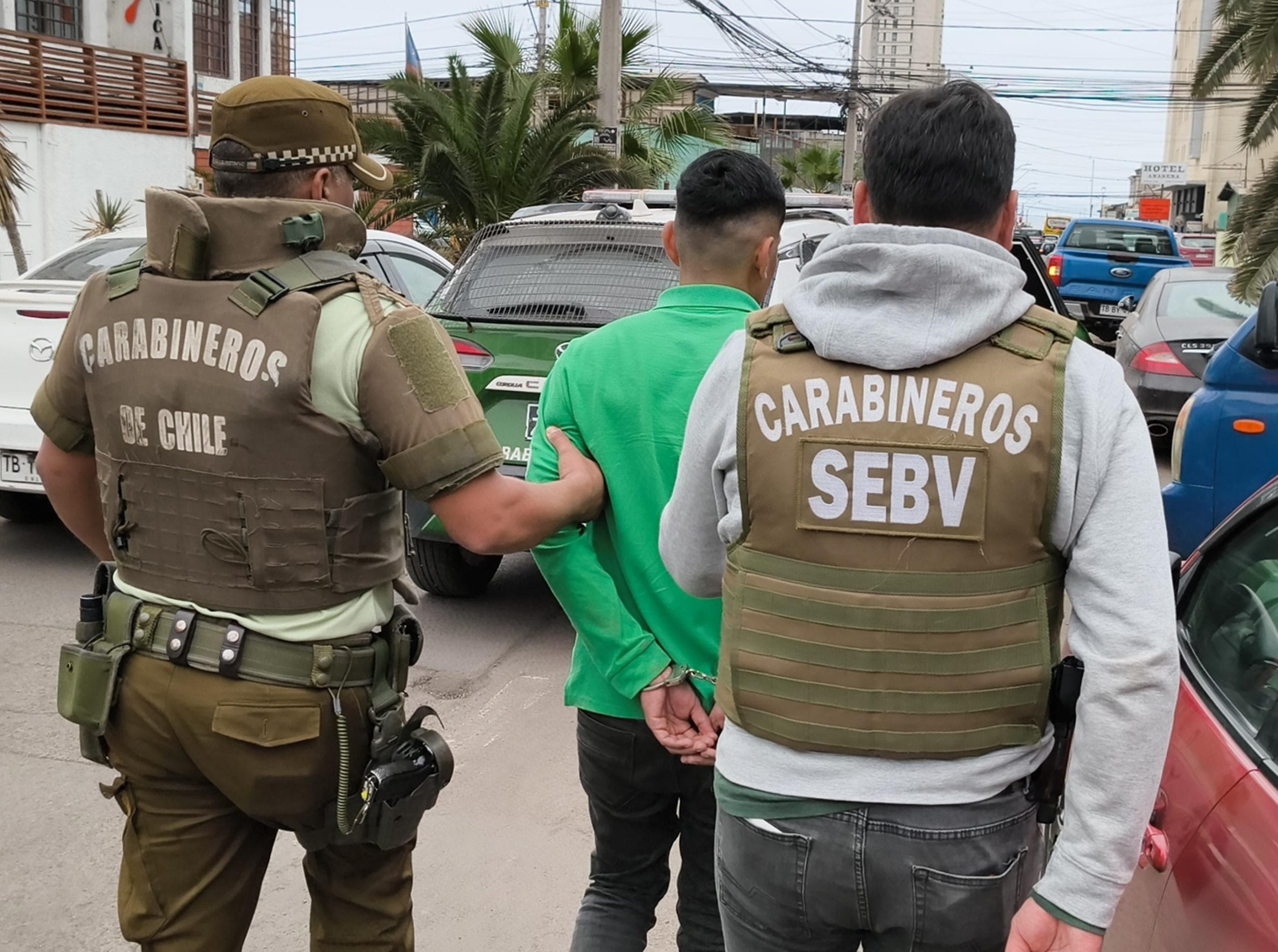 Carabineros captura a 14 prófugos durante operativo en Iquique y Alto Hospicio
