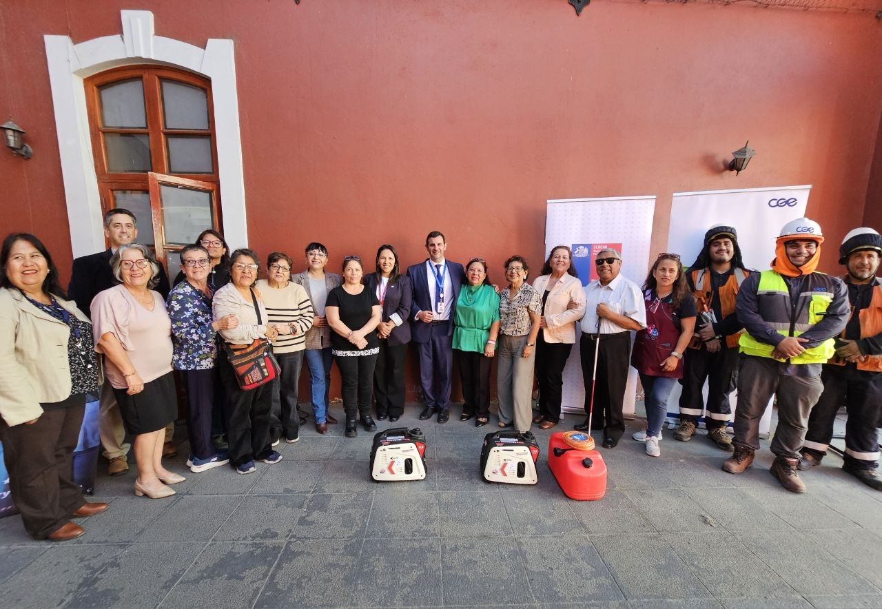 Autoridades realizaron capacitación para fortalecer el cuidado de personas electrodependientes en Tarapacá
