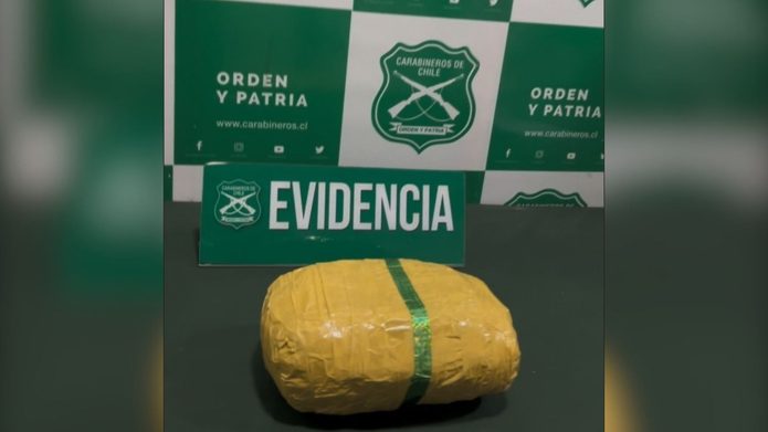 Patrullaje preventivo permite detener a dos personas por tráfico de drogas en toma El Boro