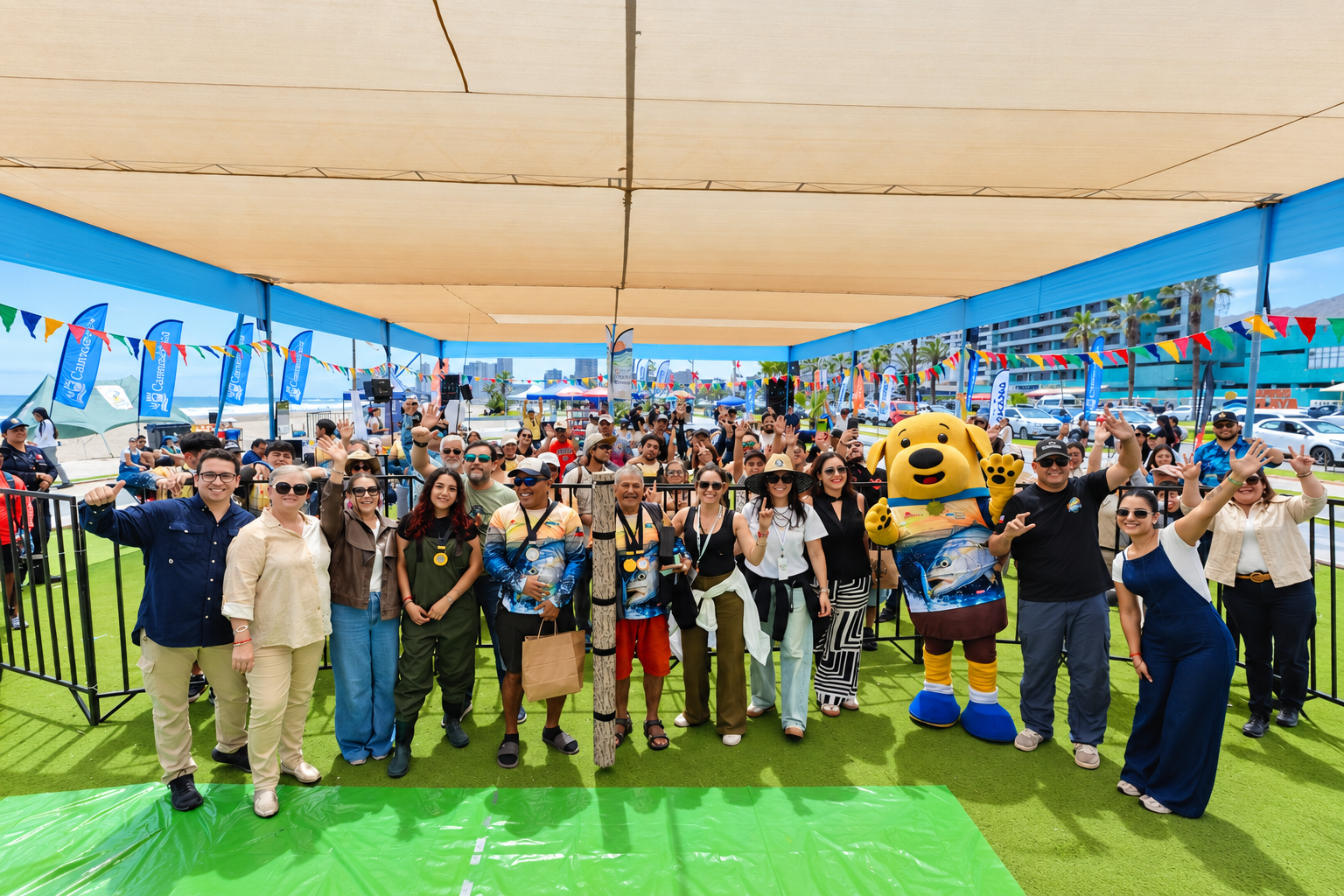 Participantes y comunidad disfrutaron del 2° Campeonato de Pesca Barrio Playa Brava 2026.
