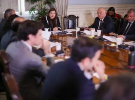 Comisión Mixta acuerda ampliar prohibición de reingreso y agilizar expulsiones administrativas