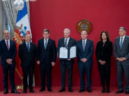 Kast anuncia proyecto para extender hasta diciembre ayudas a transportistas y pescadores artesanales