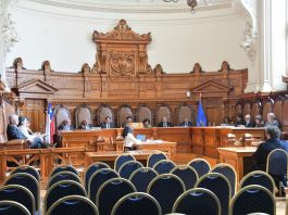Corte Suprema inicia revisión de 53 casos de magistrados que viajaron al extranjero mientras tenían licencia médica
