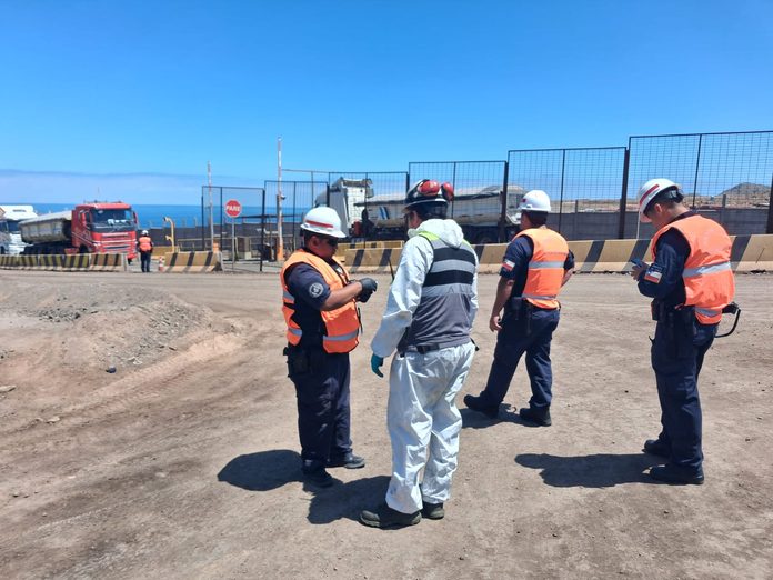 SENDA Tarapacá y Armada de Chile inician controles Tolerancia Cero en el puerto de Patache
