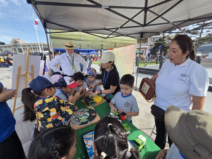 Más de 700 estudiantes de Tarapacá participan en la 6° Feria de Forjadores Ambientales