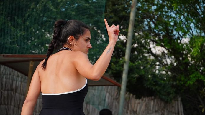 Iquiqueña Josefa Valdivia se instala como número 1 de Chile en el tenis playa