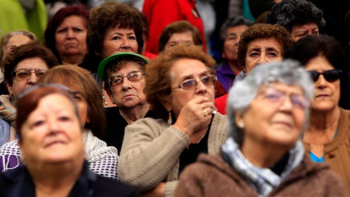 Cerca de 1.400 personas mayores de Arica podrían quedar exentas de pago de contribuciones en 2027